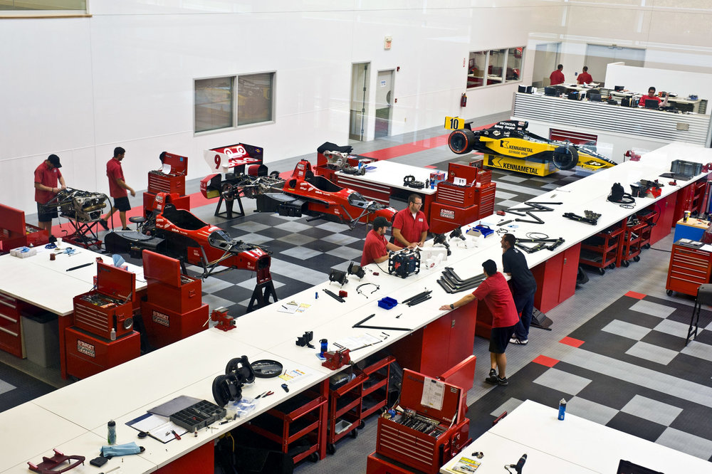 Geavanceerde gereedschap- en oppervlaktetechnologie geven stimulans aan partnerschap Ganassi en Kennametal voor Indy Cars